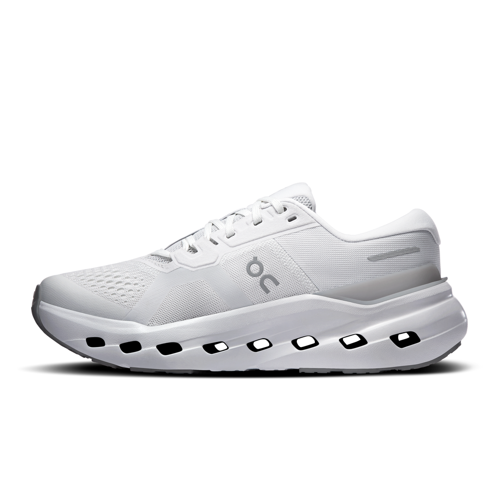On Running Women's Cloudrunner 3